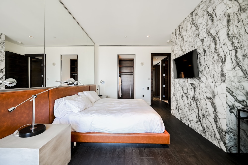 StripViewSuites at Palms Place Penthouses - photo 11