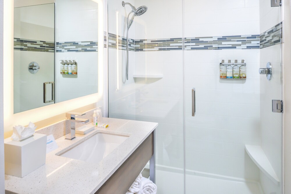 Even Hotel Eugene By Ihg - photo 33