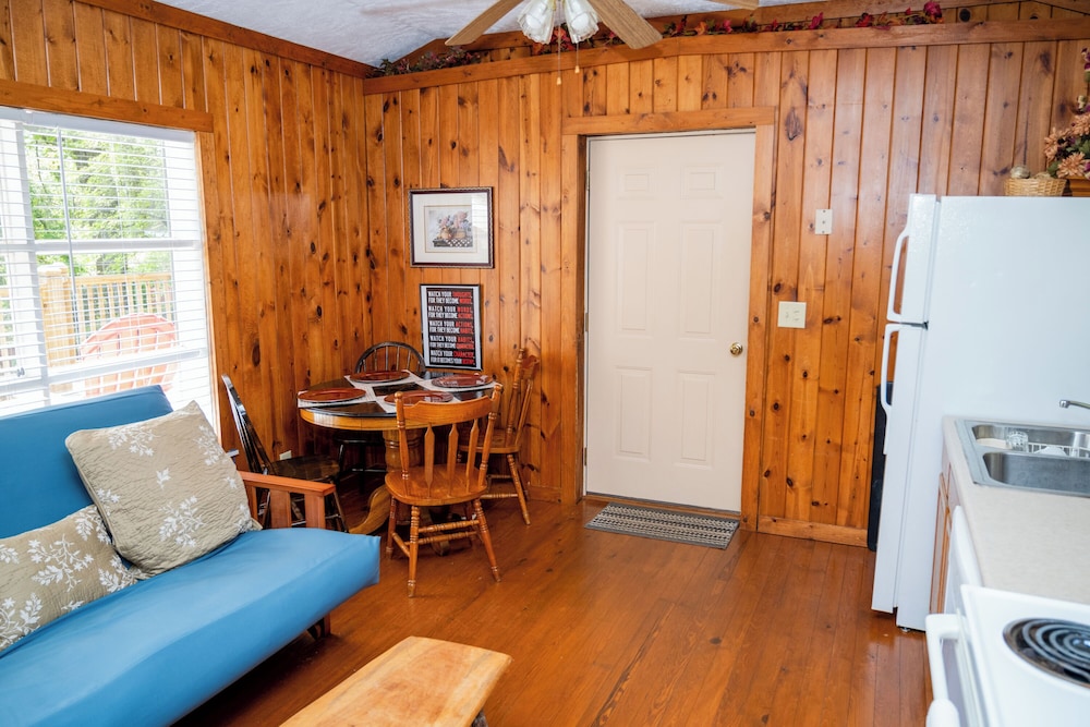 Mountain Aire Cottages & Inn - photo 110