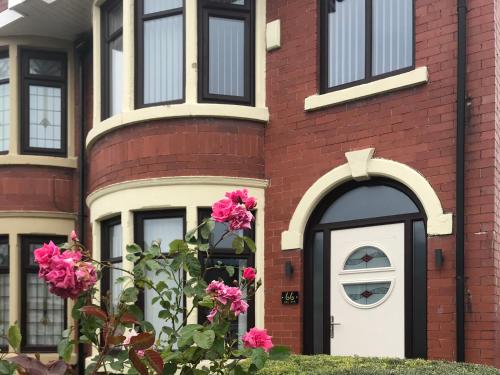 Dalmore Quiet residence with long driveway at M6 Preston — 4-Star Luxury Hotel in Preston, United Kingdom