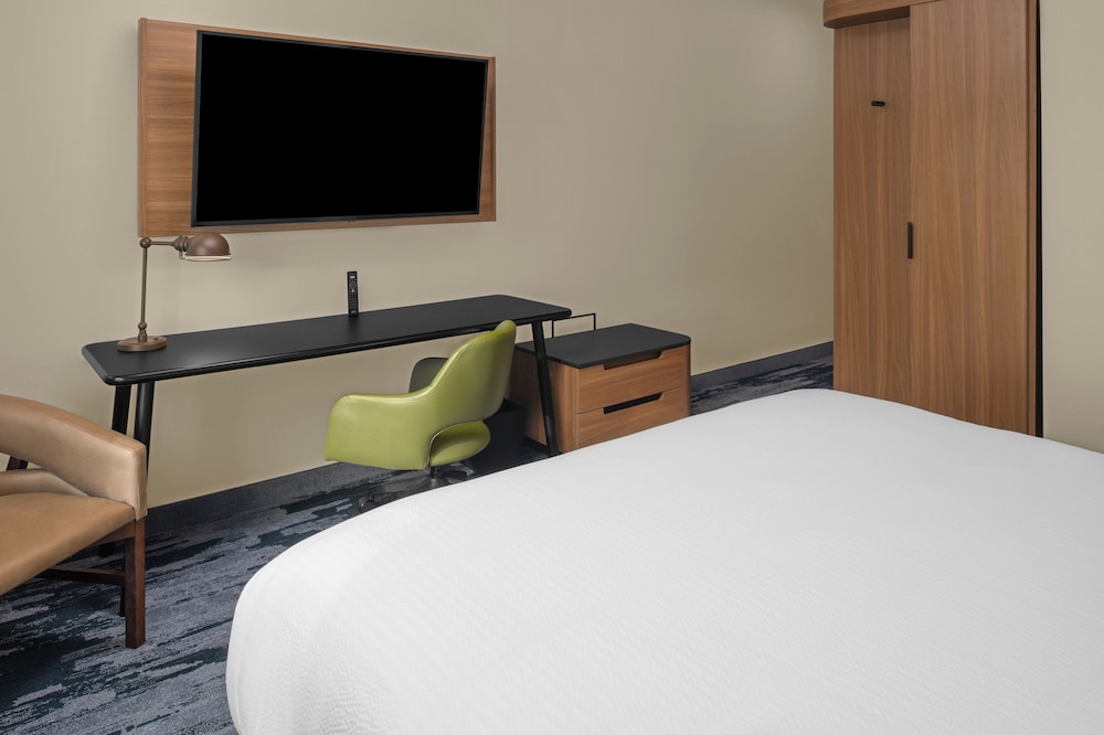 Fairfield Inn & Suites By Marriott Stockton Lathrop - photo 11