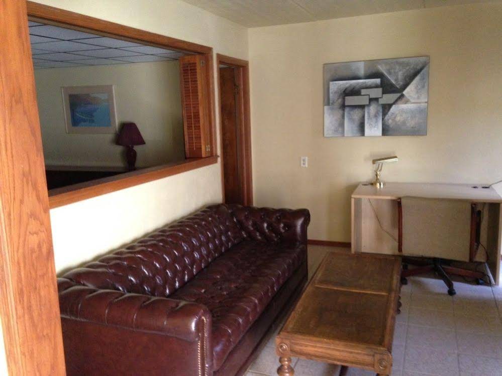 Mariner Motel - photo 9