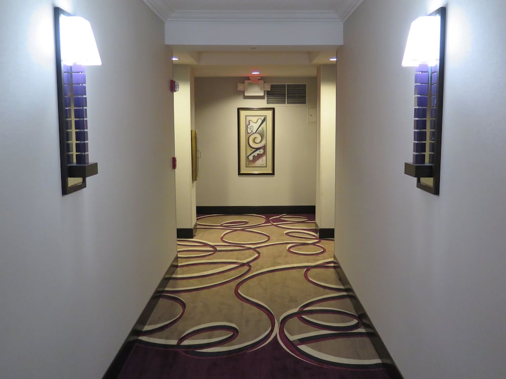 Harrah's Joliet Casino & Hotel A Caesars Rewards Destination - photo 45