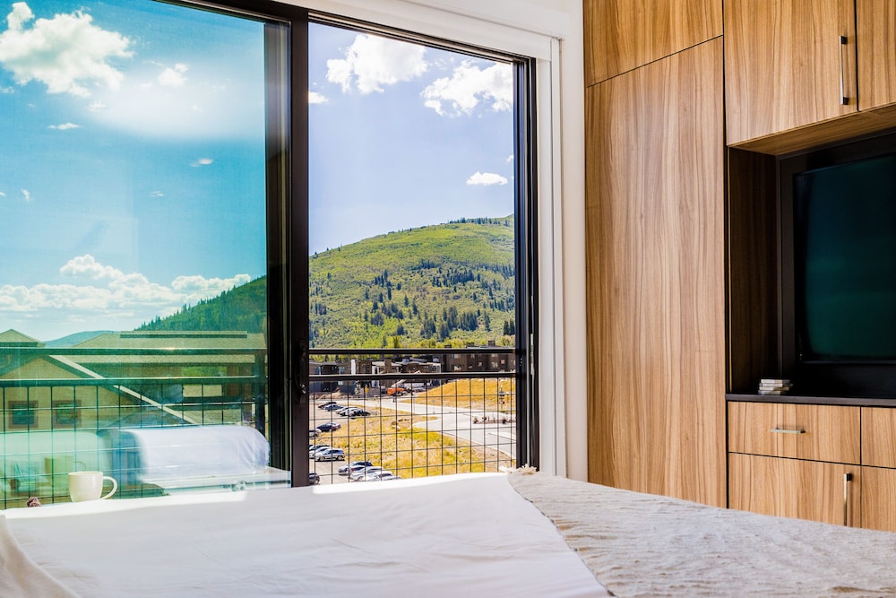 Yotelpad Park City - photo 49