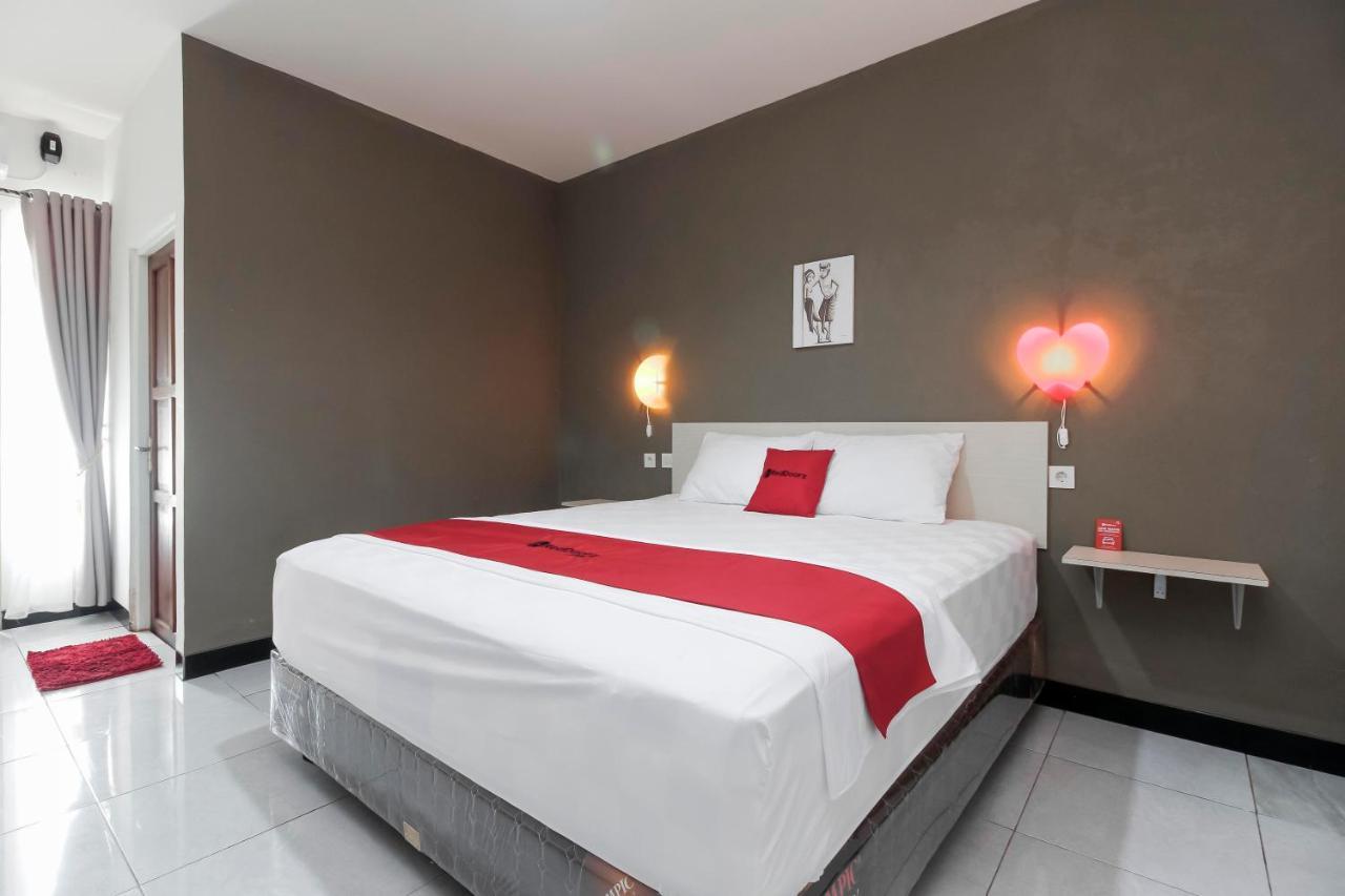 RedDoorz @ Jalan Bukit Keminting - last minute hotel in Palangkaraya