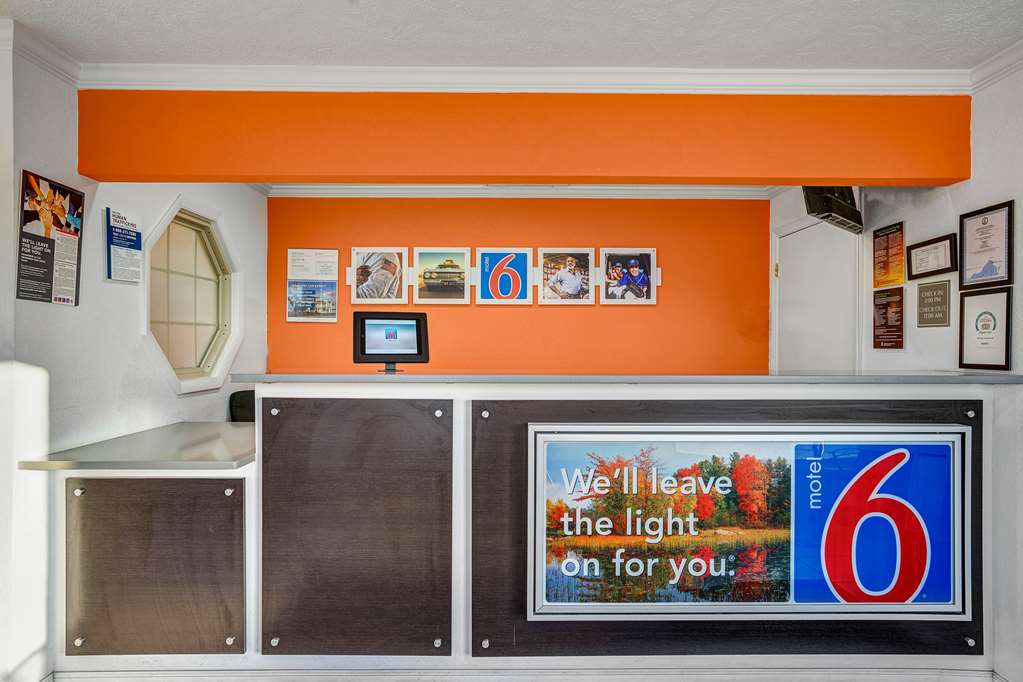 Motel 6 Hillsville VA - photo 22