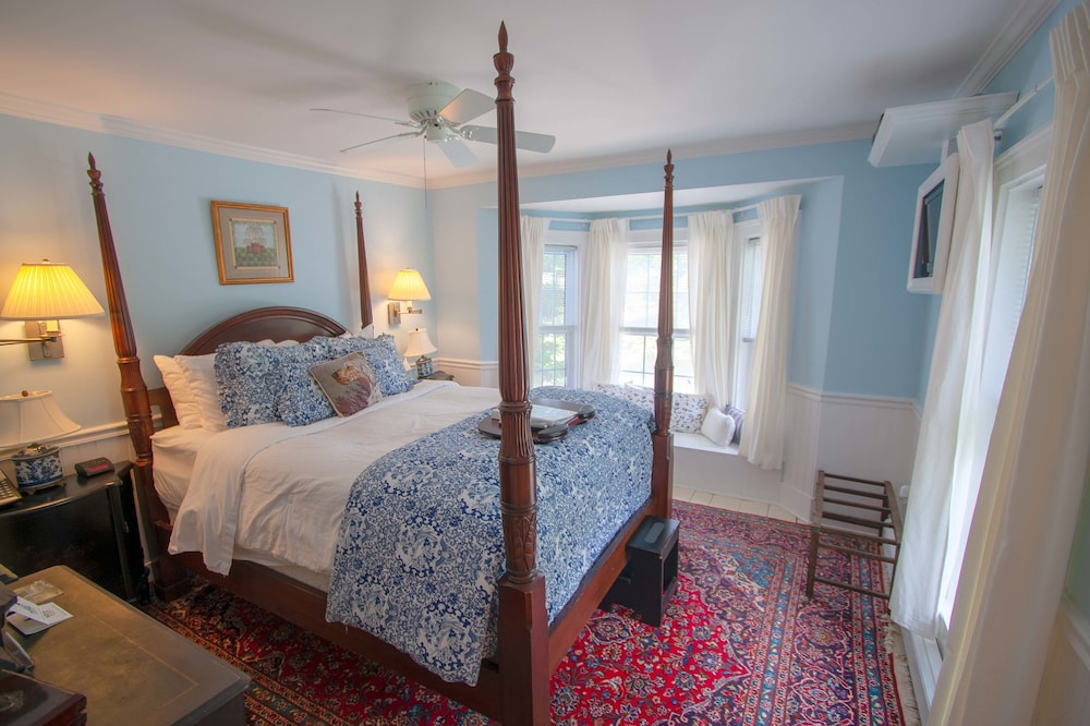 Phineas Swann Inn & Spa - photo 24