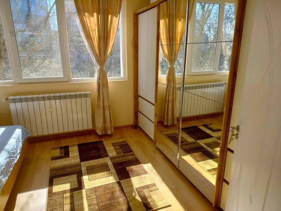 Alinik Apartment — 4-Star Luxury Hotel in Sofia, Bulgaria