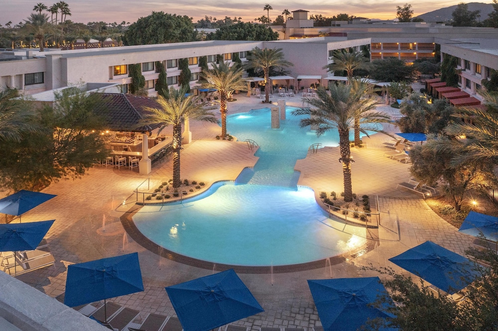 The Scottsdale Resort & Spa Curio Collection by Hilton — 4-Star Luxury Hotel in Scottsdale, United States