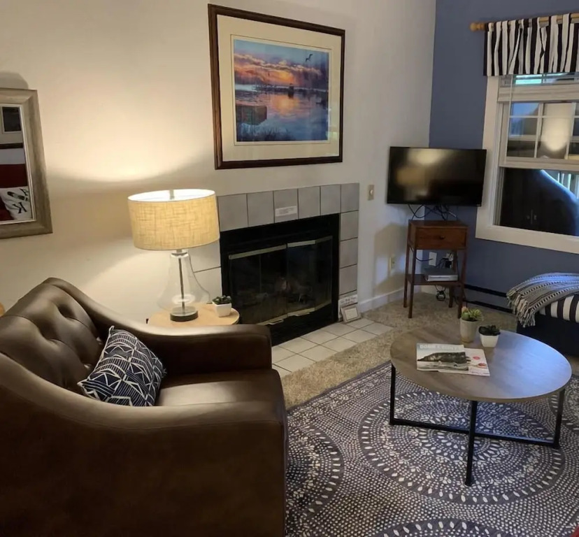 Cedar Court Inn — hotel in Gibraltar