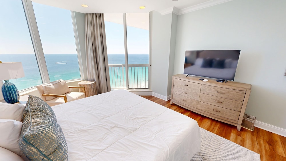 Silver Beach Towers 1905E is a Gulf Front 3 BR Penthouse Free Beach Service by RedAwning - photo 8