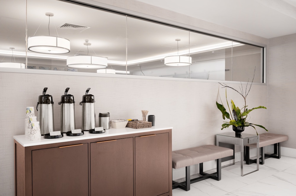 Crowne Plaza Albany The Desmond Hotel - photo 4