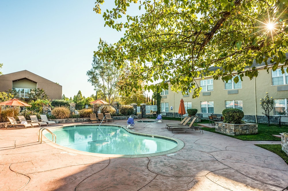 Hotel Indigo Napa Valley by IHG - photo 43