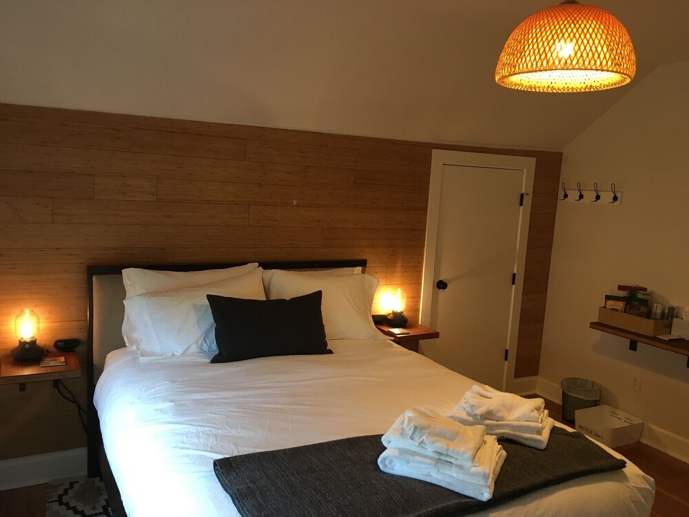 The Alberta Petite Hotel - photo 28