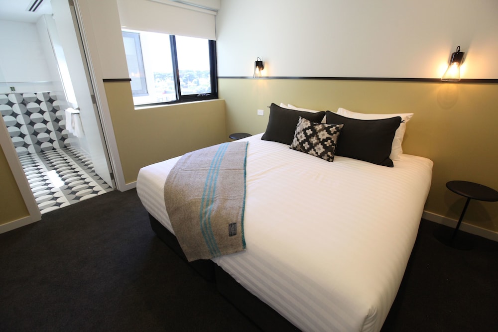 Carmel at Sorrento — 4-Star Luxury Hotel in Sorrento, Australia