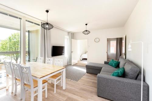 Kotimaailma Apartments Loimu II with Private Sauna — 4-Star Luxury Hotel in Oulu, Finland