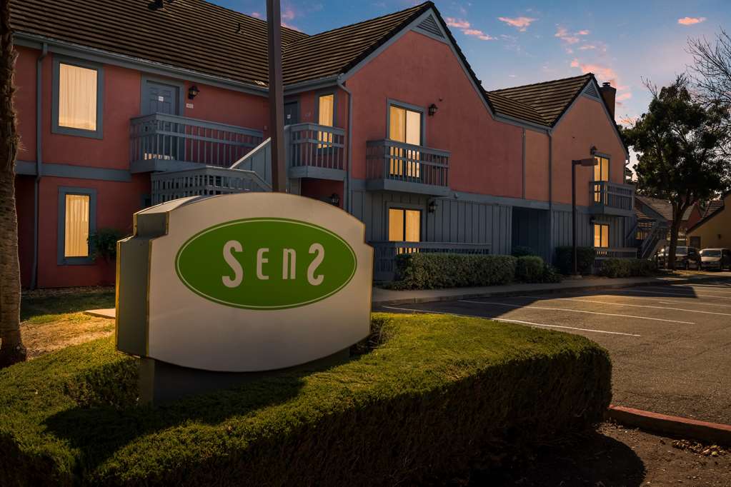 SenS Suites Livermore SureStay Collection by Best Western - featured photo