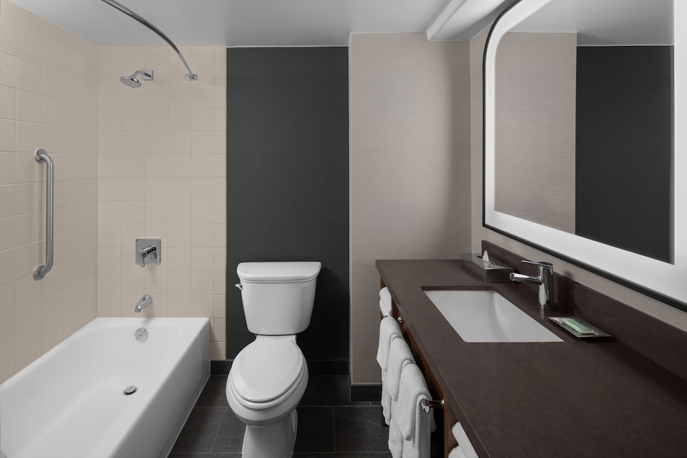 Courtyard by Marriott Pittsburgh University Center - photo 18