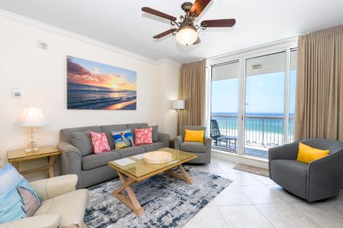 Silver Beach Towers W502