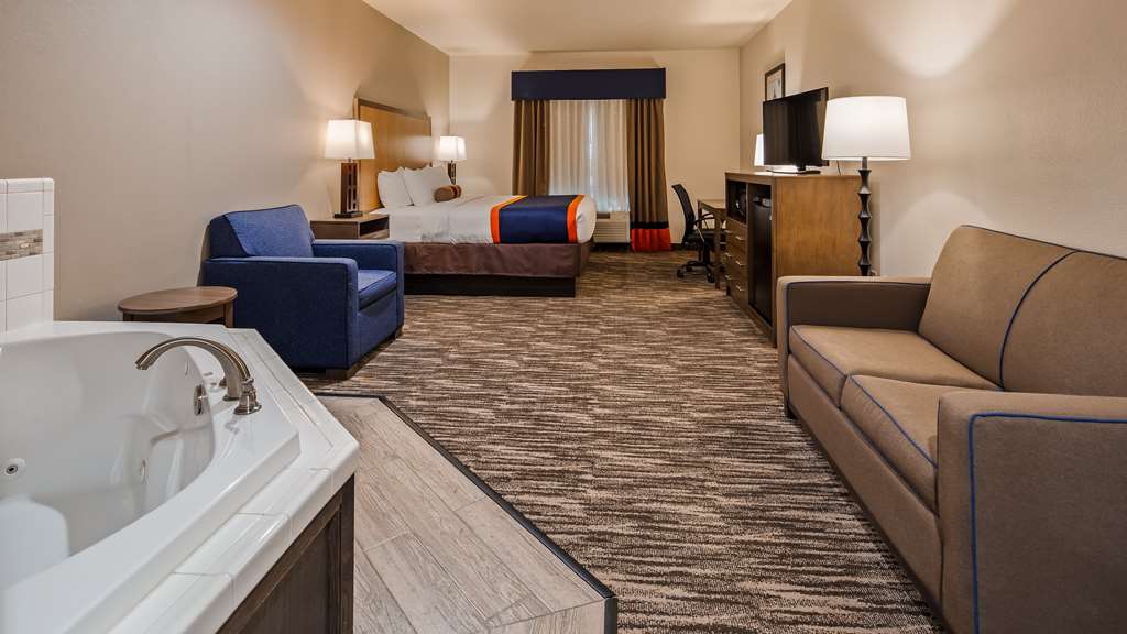 Best Western Plus Ardmore Inn & Suites - photo 13