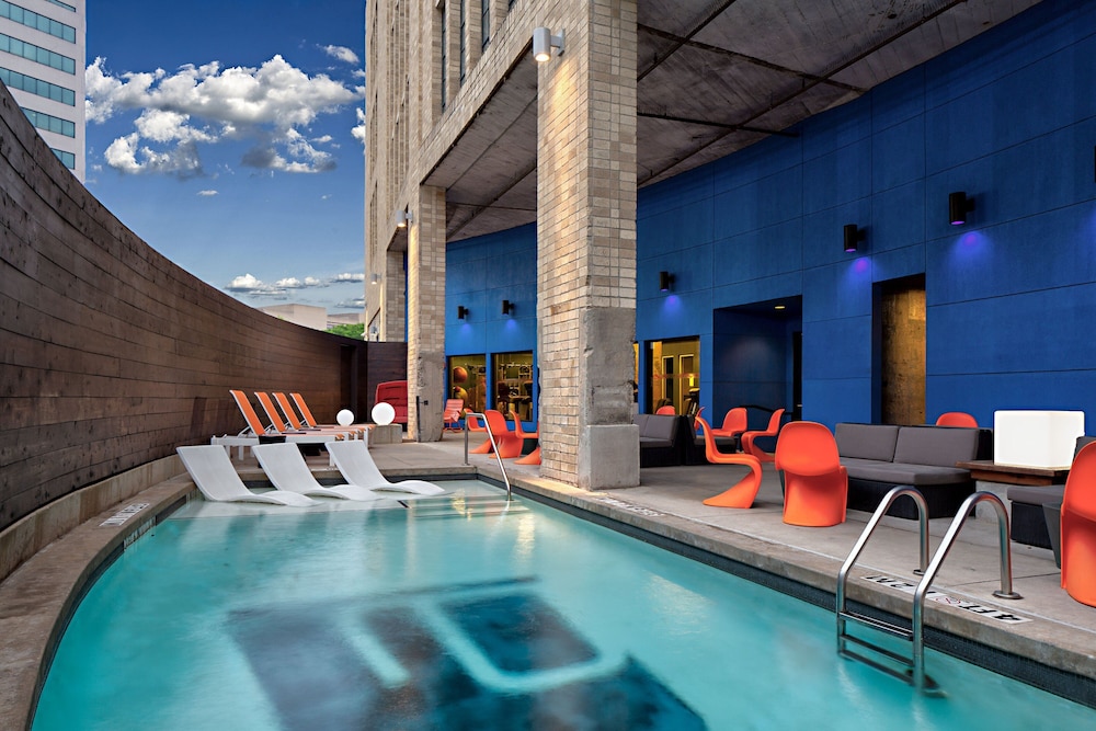 Aloft Dallas Downtown - photo 19