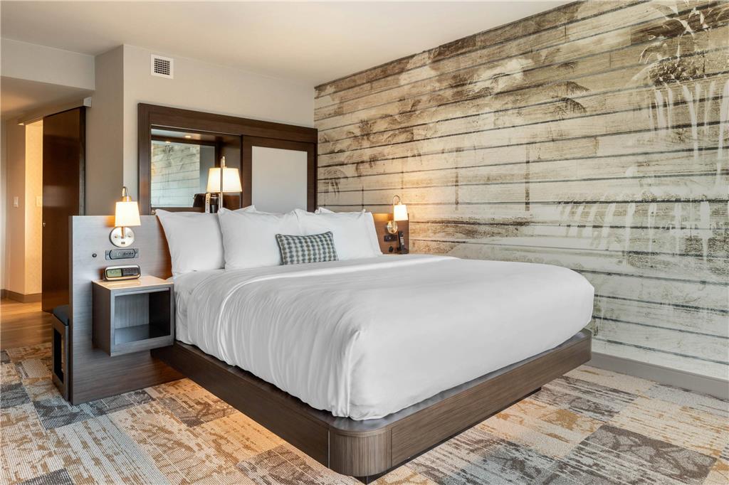 DoubleTree by Hilton Charleston Riverview - photo 18