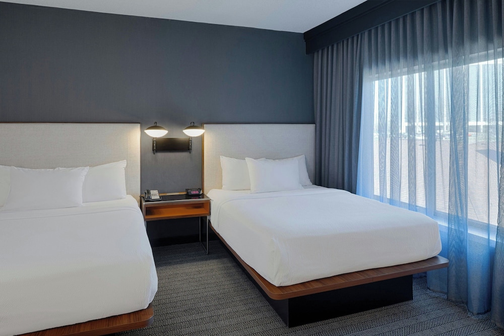 Courtyard by Marriott Dayton South Mall - photo 15