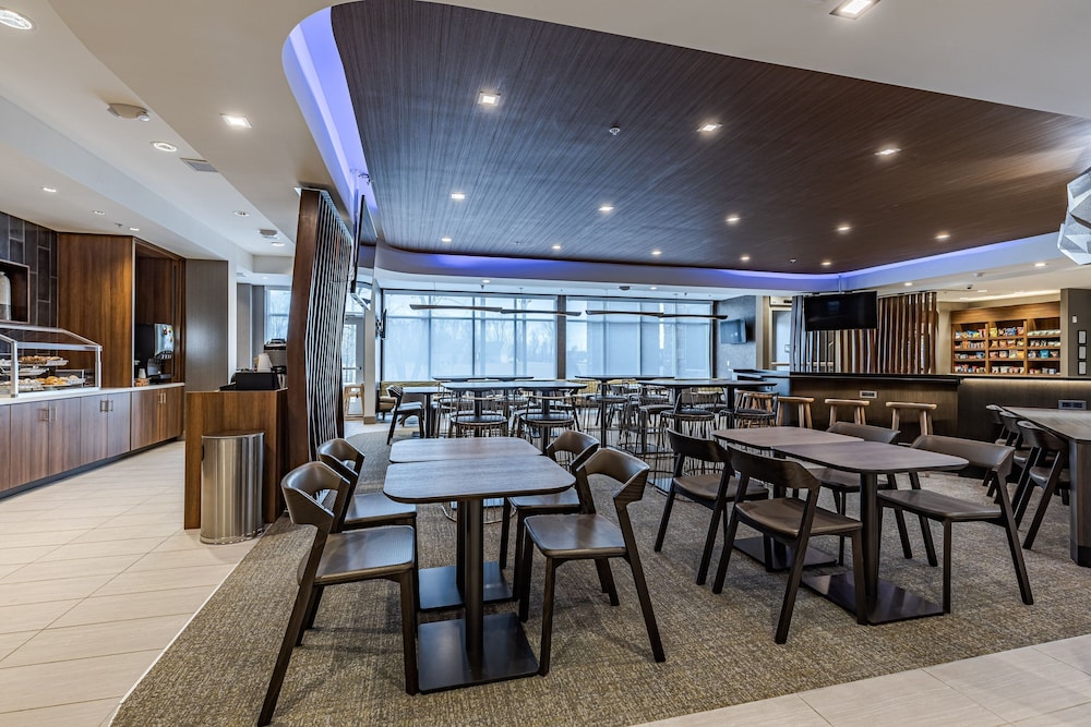 SpringHill Suites by Marriott Detroit Sterling Heights - photo 37