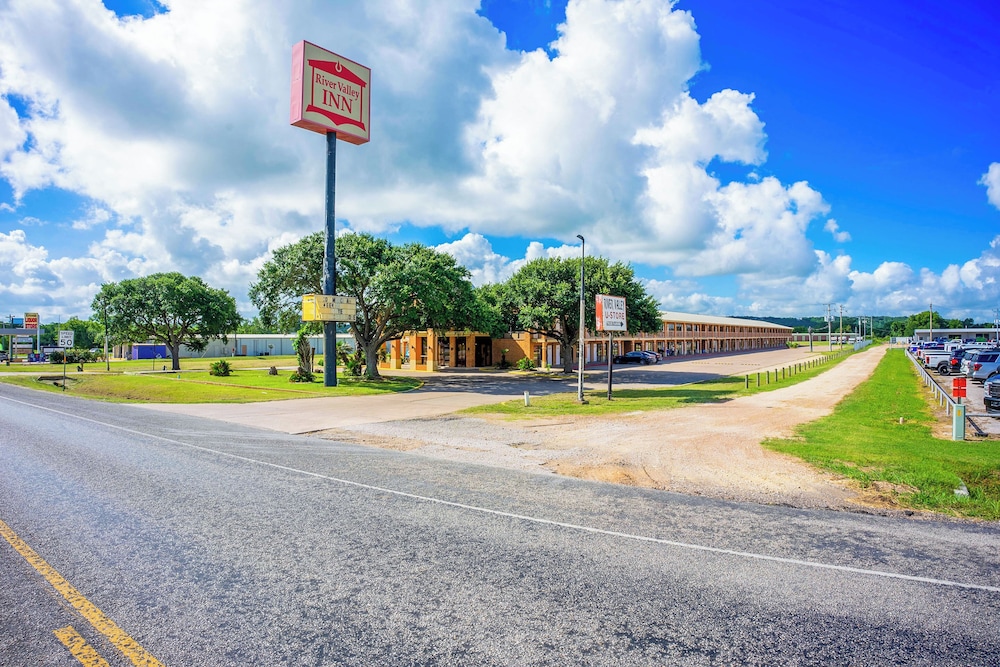 River Valley Motor Inn La Grange Texas - photo 76