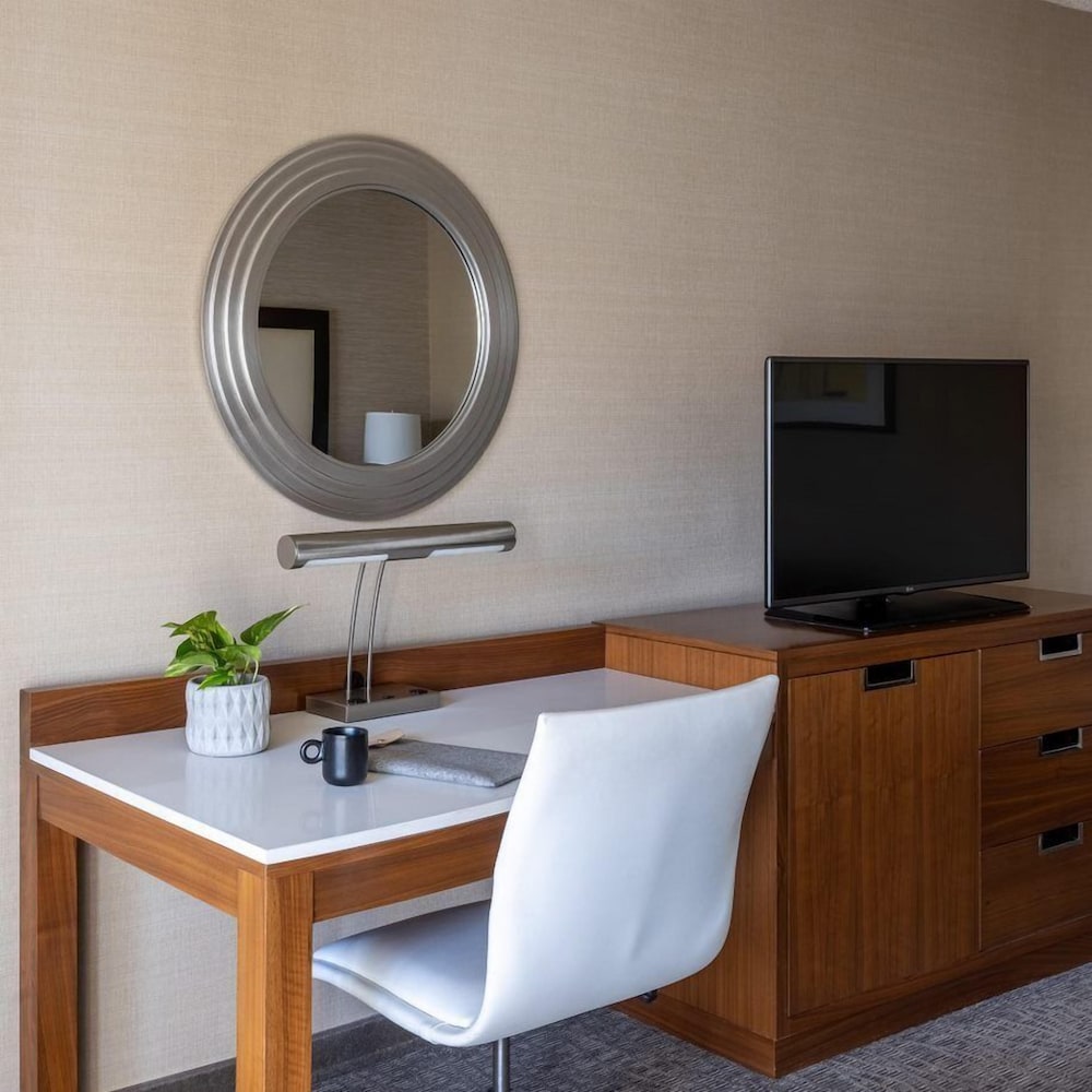 Crowne Plaza Phoenix Chandler Golf Resort by IHG - photo 21