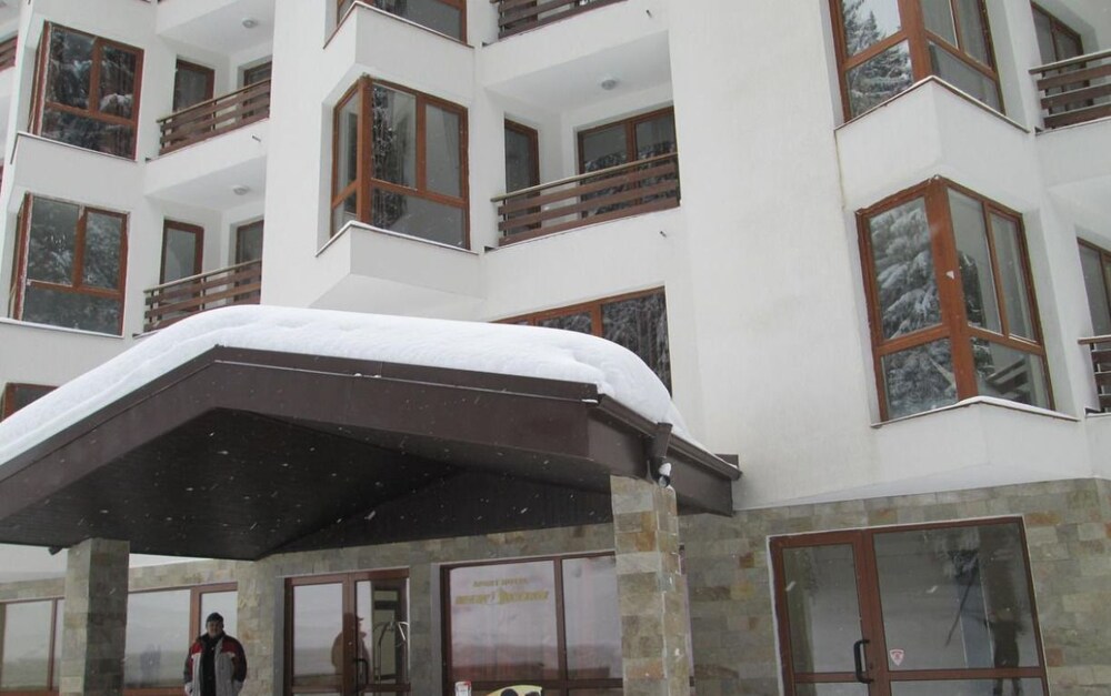 Iceberg Apart Hotel & SPA in Chepelare, Bulgaria