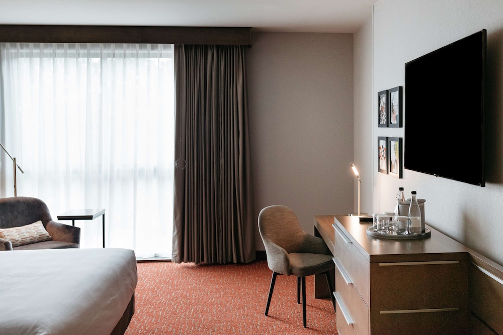 Revel Hotel Des Moines Urbandale Tapestry Collection by Hilton - photo 59