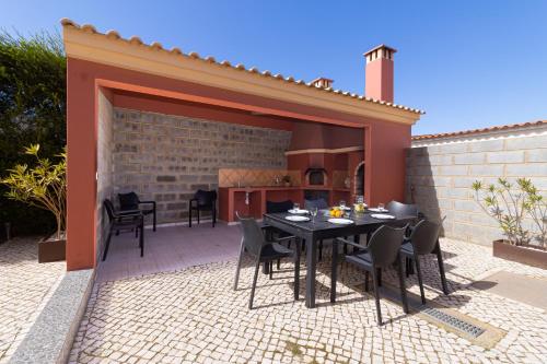 Villa Farol — 4-Star Luxury Hotel in Sagres, Portugal