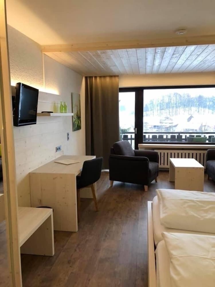 Landhotel Lortz — Reichelsheim — photo 3