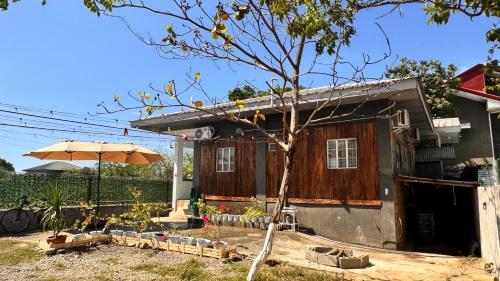 Hidden Leaf Villa — 4-Star Luxury Hotel in Caoayan, Philippines