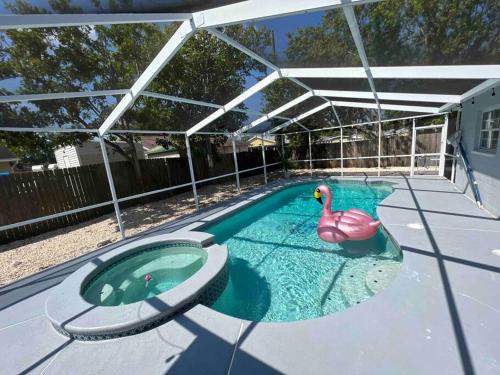 Serenity By The Sea Heated Pool And Spa 21122066 — Apollo Beach