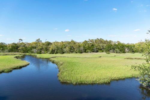 Lay Z Days by Oak Island Accommodations - photo 46