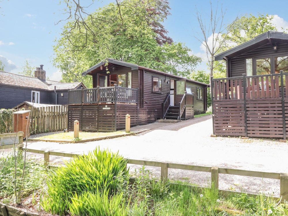 Robin's Nest - carbon neutral hotel in Keswick