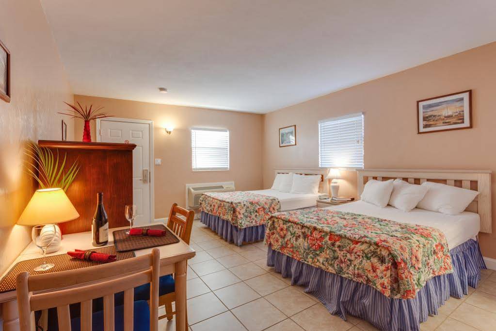 Fountain Cottages Inn - photo 15