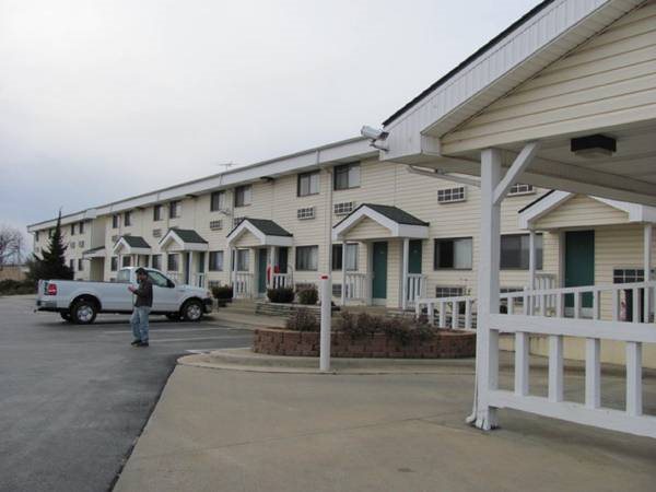 American Inn Ozark — Ozark