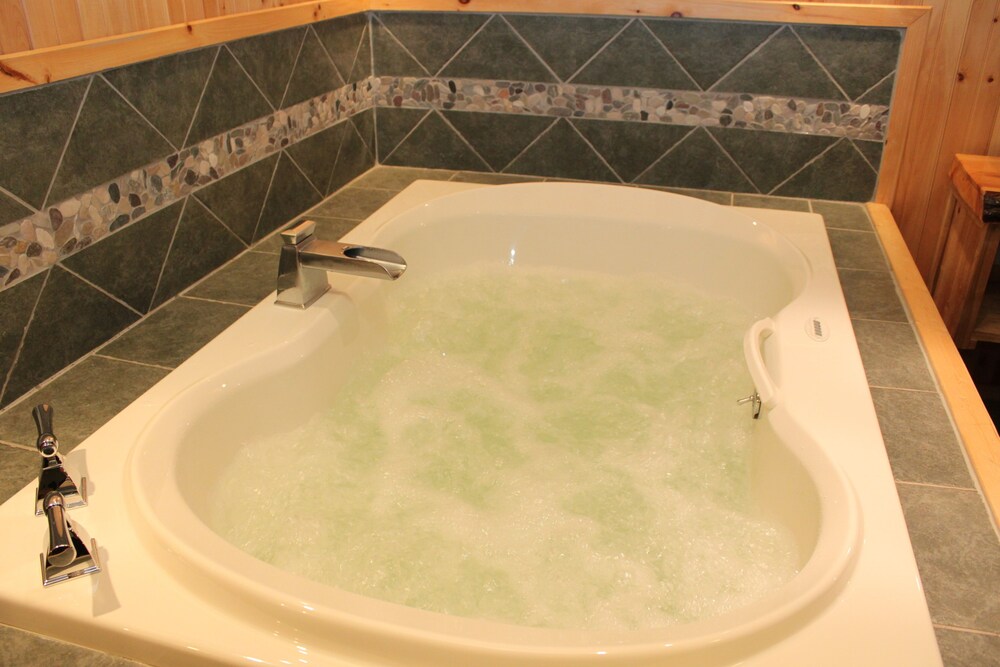 Vacationland Inn & Conference Center - photo 32