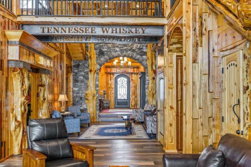 Tennessee Whiskey Indoor Pool Amazing Views Theater Room Hot Tub 5 Star Luxury - photo 9