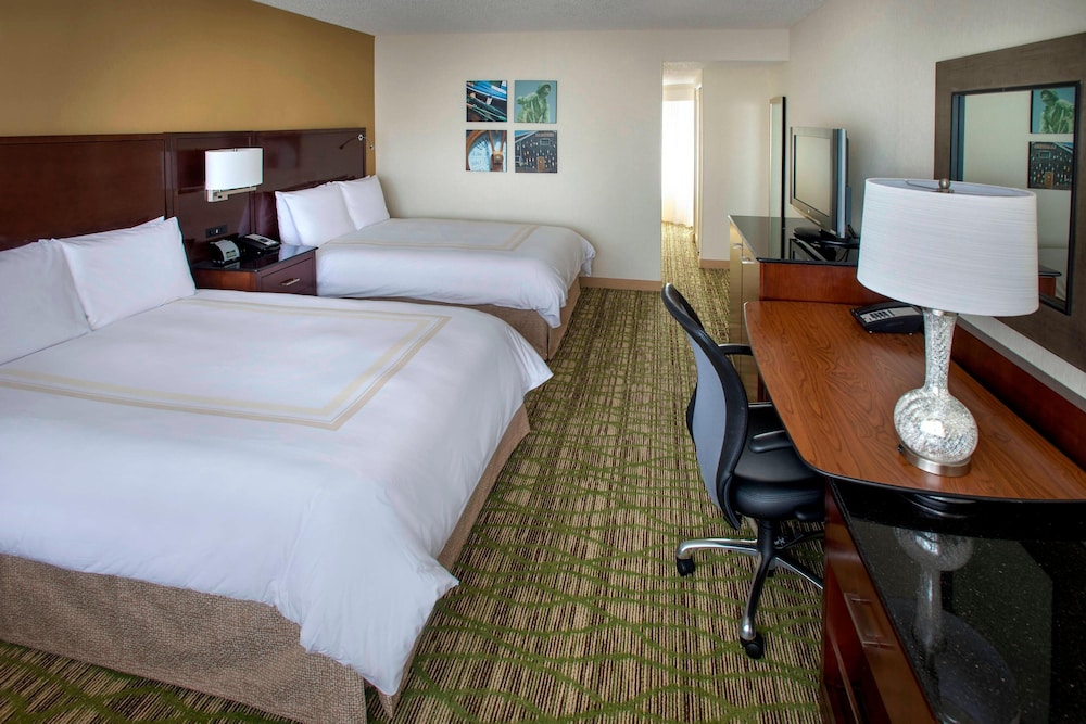 Boston Marriott Peabody - photo 8