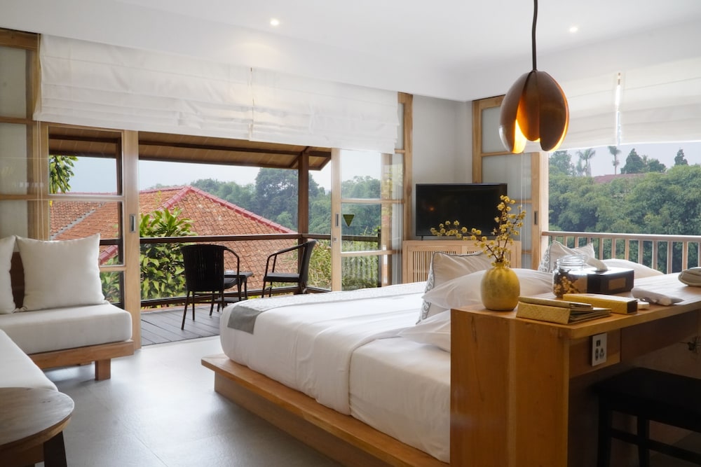 Novus Giri Resort & Spa — Kuningan — photo 2