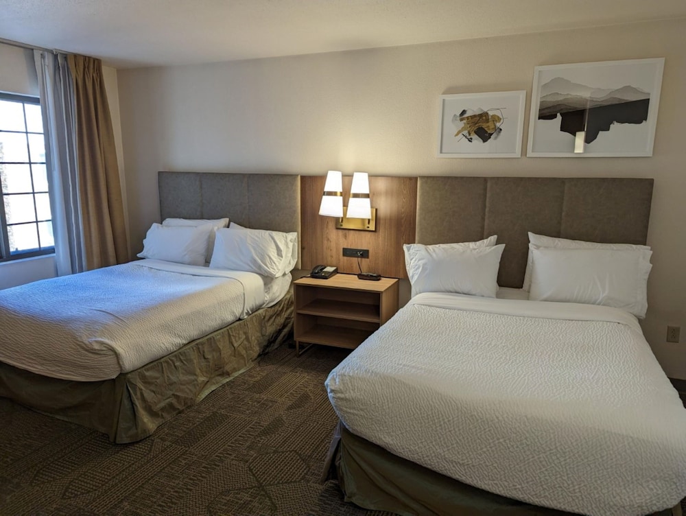 Staybridge Suites Allentown Bethlehem Airport by IHG - photo 14