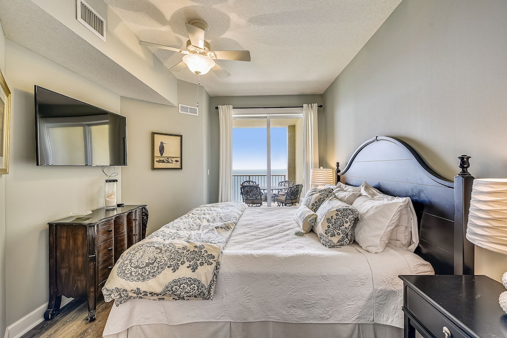 Grand Panama Beach Resort by Book That Condo - photo 14