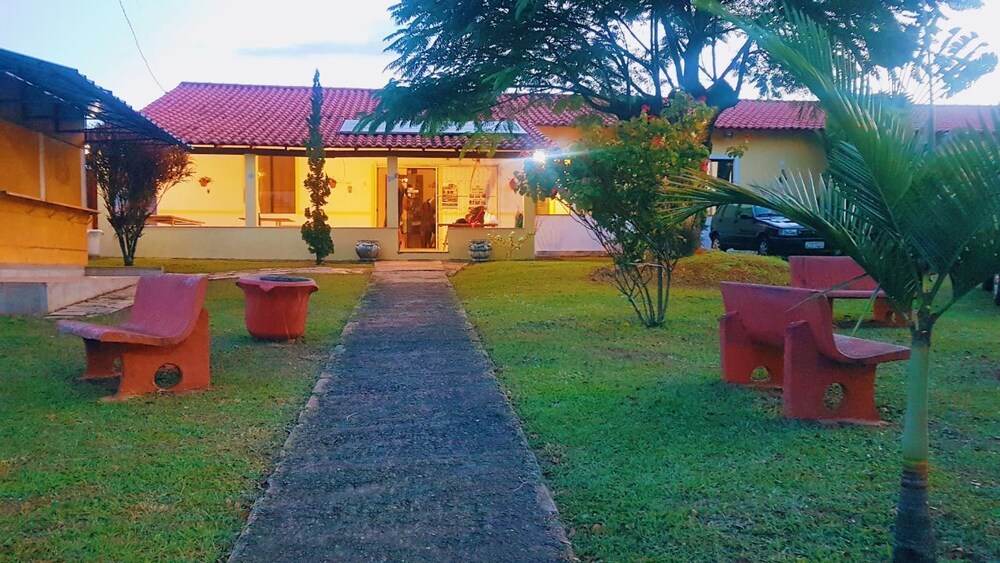 Pousada Araras Lago de Furnas in Passos, Brasil