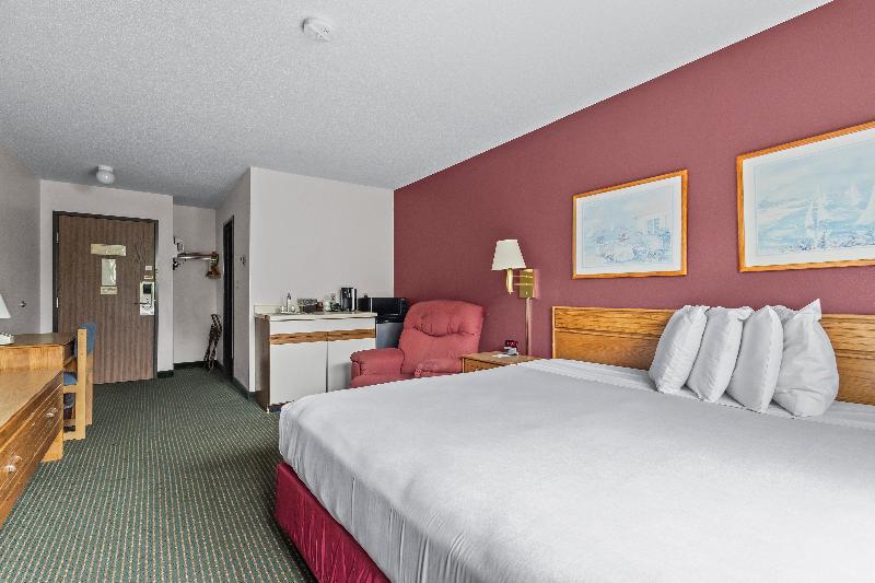 Wautoma Inn by OYO Near Airport WI 73 - photo 20