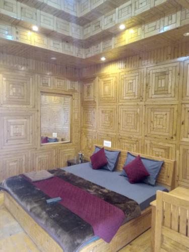 Jibhi mountain view 1 — hotel in Kotla