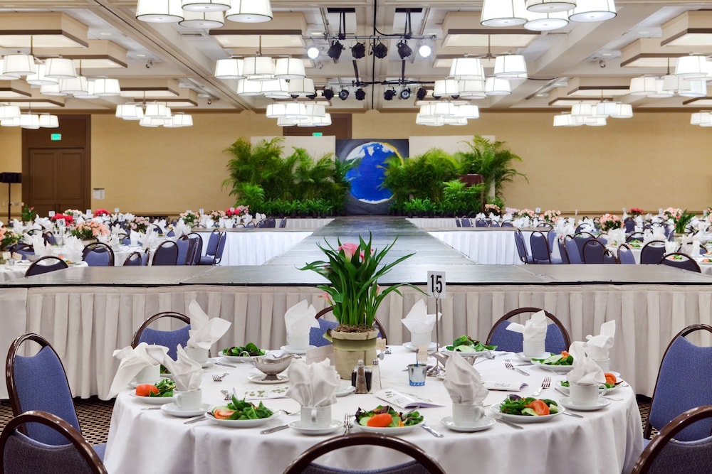 DoubleTree by Hilton Hotel Miami Airport & Convention Center - photo 96